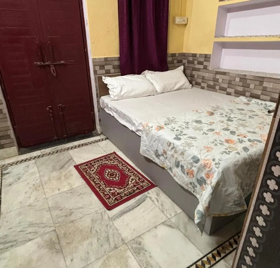 Swagatam Home Stay Inn Βαρανάσι 0*,